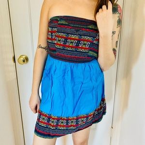 Strapless dress with unique design